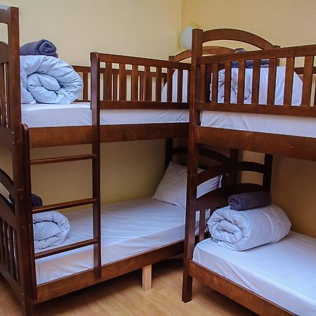 Golden Globus Hostel Киев Экстерьер фото